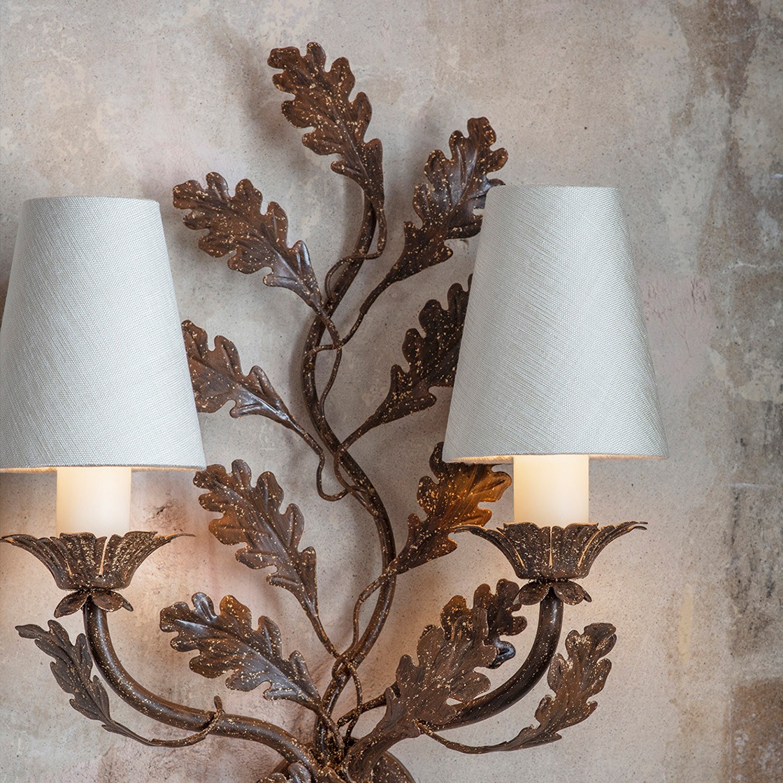 Oakleaf wall light - Beaumont & Fletcher